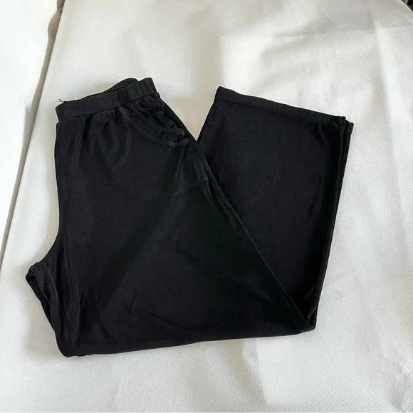 Chico's Travelers Wide Leg Pocket Pants Size 3 (XL/16) Black Non Wrinkle - Picture 5 of 7